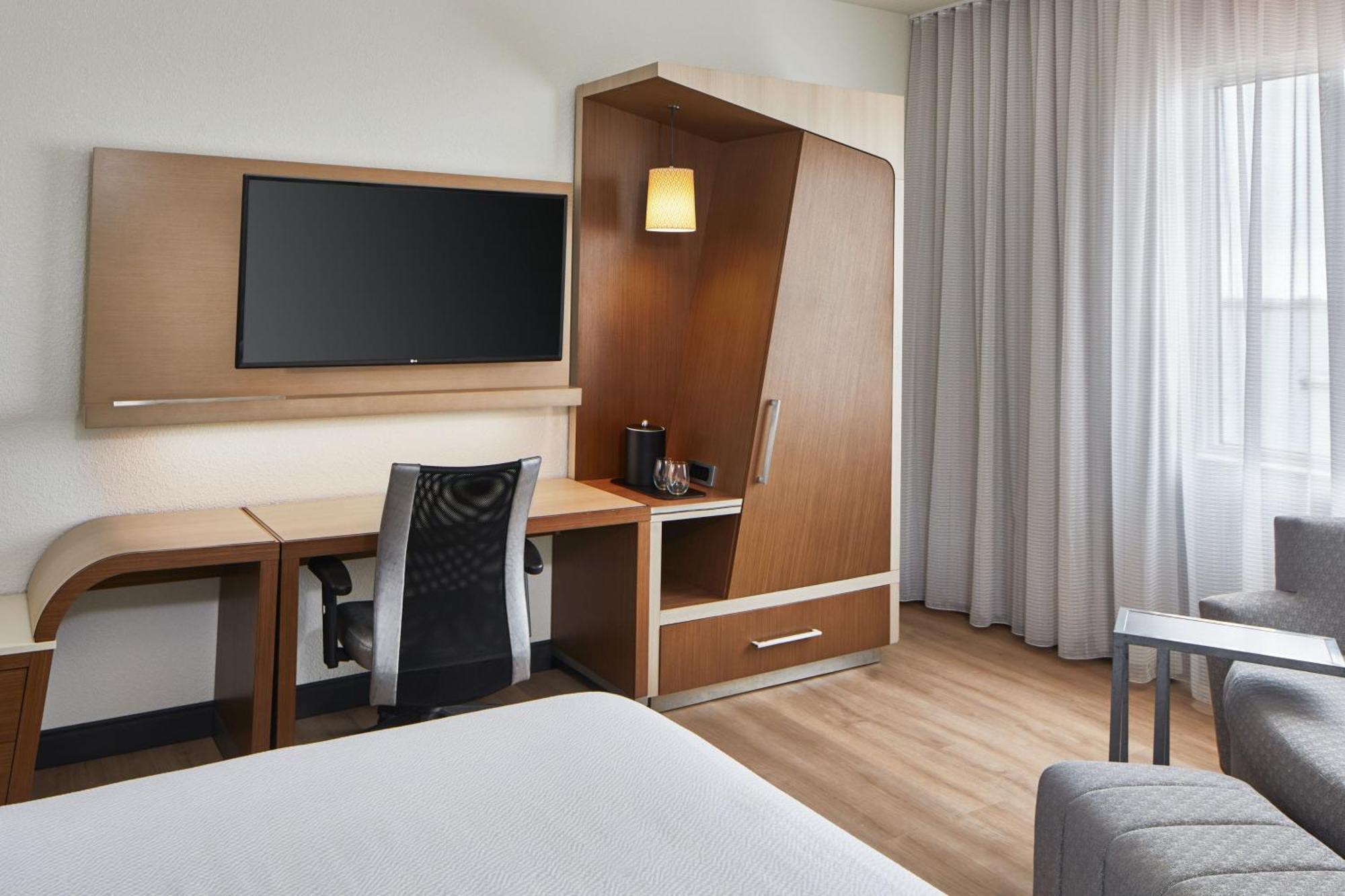 Courtyard By Marriott St. Petersburg Clearwater/Мадейра-Бич Экстерьер фото